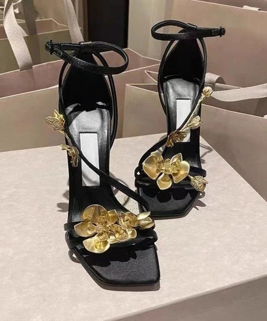 Schwarze französische Sandalen mit hohem Absatz und Blumenmuster KJ028