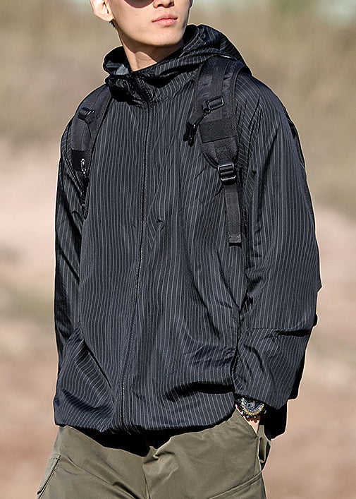 Manteau à capuche zippé en soie à fines rayures pour homme, noir