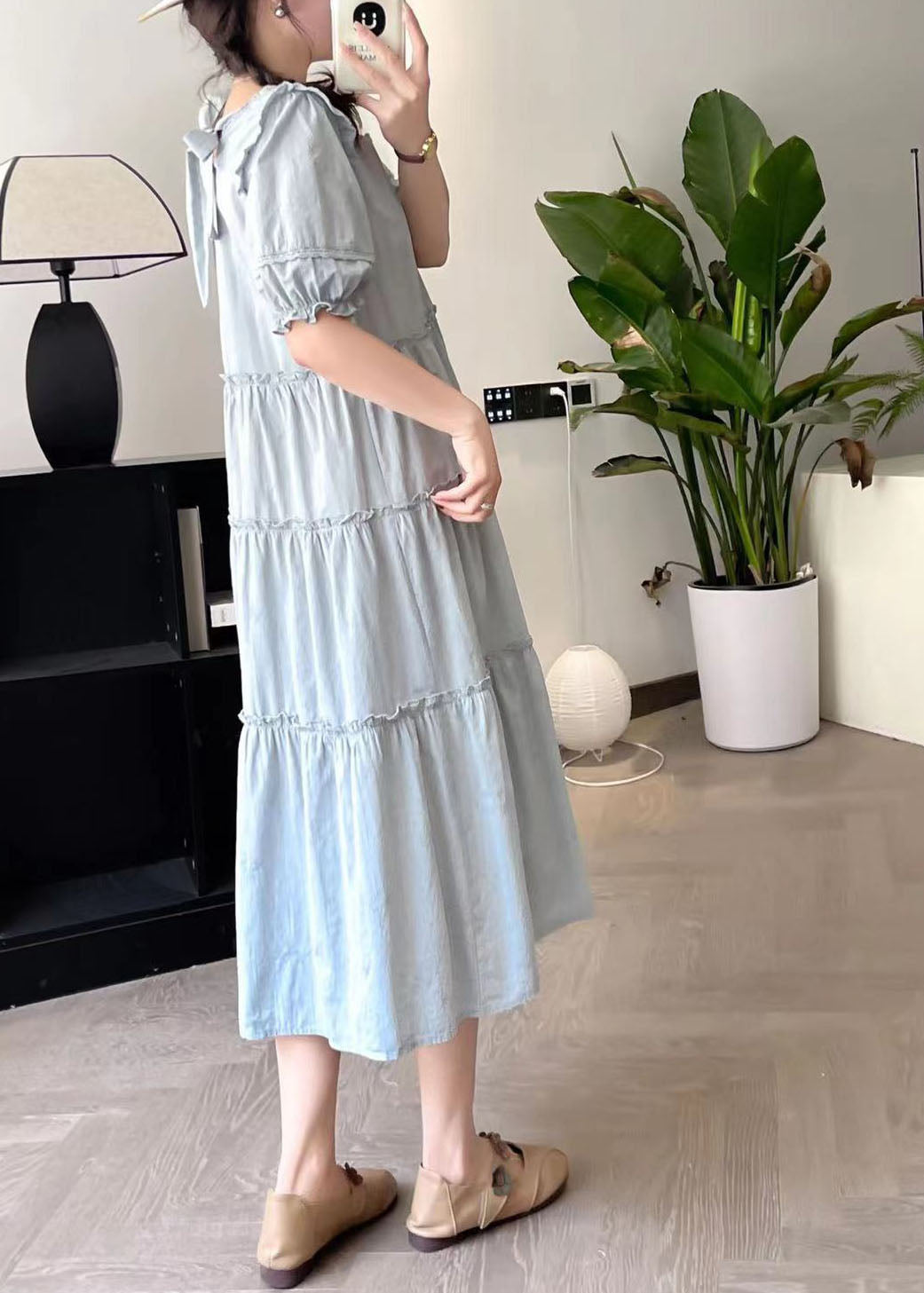 Robe longue de vacances en patchwork bleu froissé été BV028