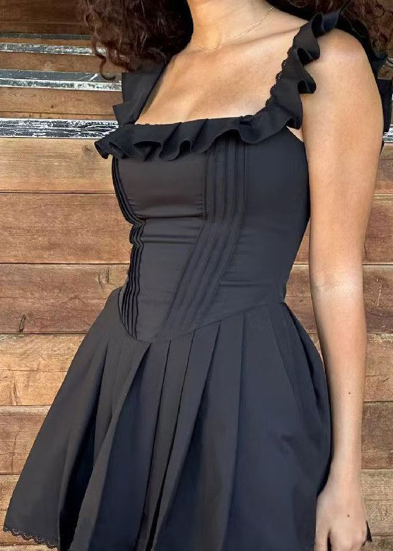 Robe mi-longue bohème noire à volants en coton uni sans manches YT007
