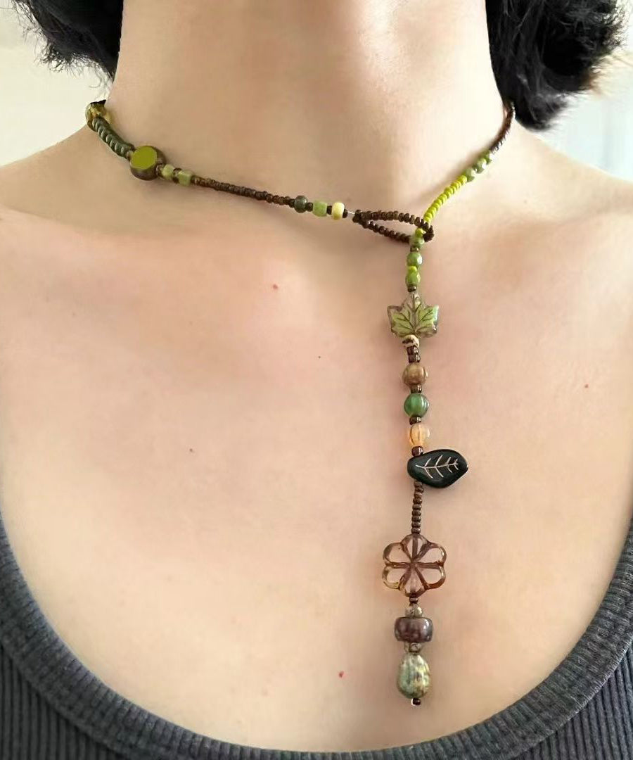 Collier Lariat en perles tissées à la main vert chic QU023