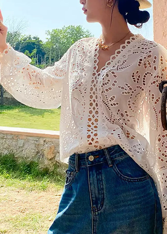 Aushöhlen Besticktes Sommer V-Shirt Schicker weißer Hals