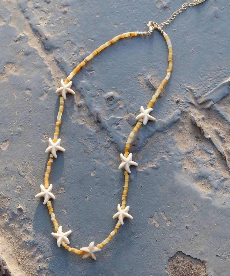 Collier de perles chic en alliage d'argent sterling jaune avec étoile à cinq branches graduée AB1094