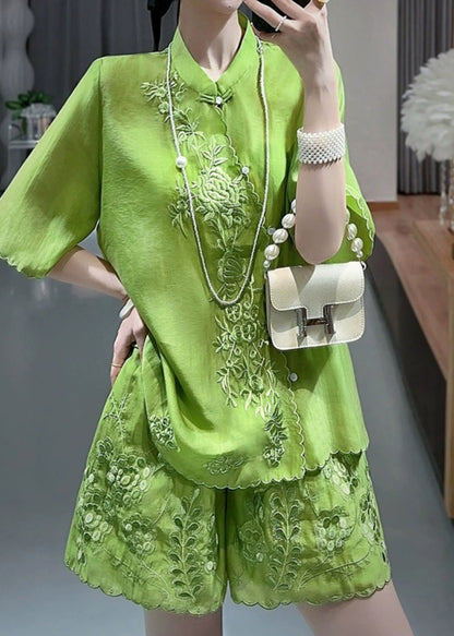 Chinese Style Green Stand Collar Embroidered Floral Shirts And Shorts Two Piece Set Short Sleeve VB1091