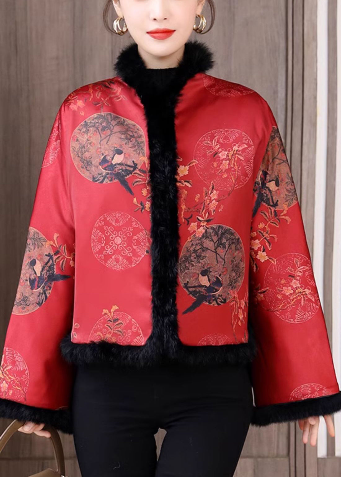 Manteaux en coton à imprimé patchwork avec col en fourrure rouge de style chinois pour l'hiver QO071