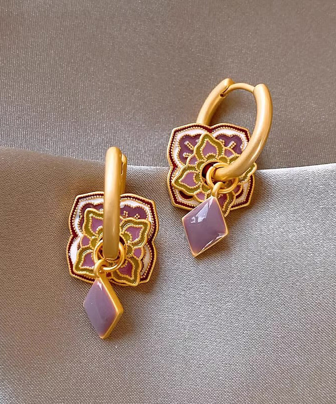 Boucles d'oreilles créoles élégantes en alliage de cuivre violet émaillé à motif floral QQ039