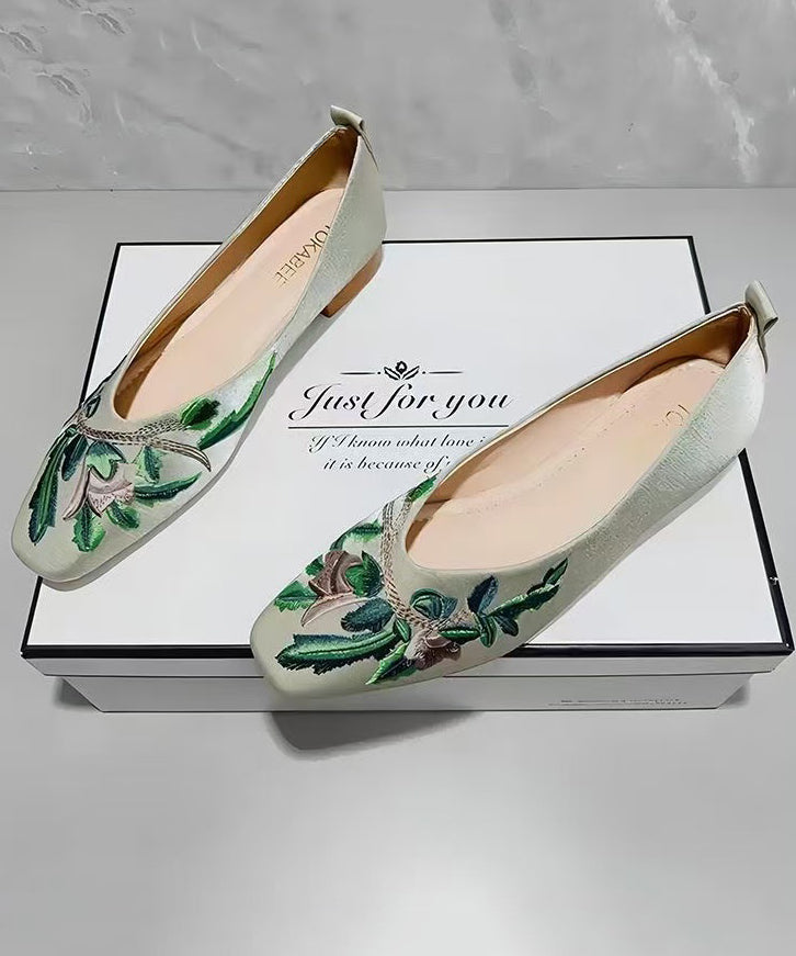 Feet Green Light Shoes Embroidered Splicing Comfortable Flat