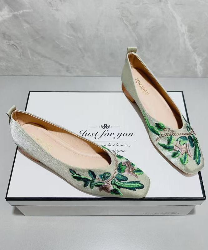Feet Green Light Shoes Embroidered Splicing Comfortable Flat