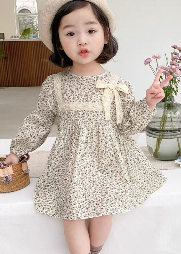 Robe mi-longue à manches longues et col rond pour fille avec imprimé patchwork en dentelle et nœud SS1066