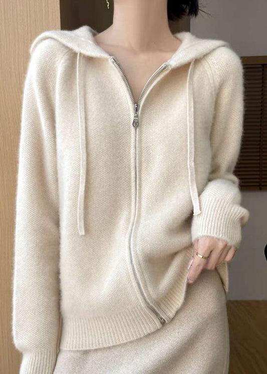 Manteau élégant en tricot de coton uni à capuche et fermeture éclair beige pour l'automne QI013