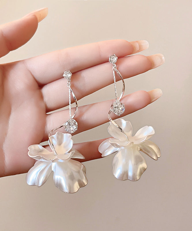 White Alloy Floral Resin Drop Earrings Copper Elegant