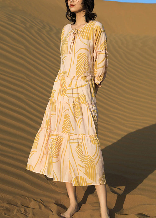 Robe longue en coton jaune à imprimé, à volants et demi-dentelle, élégante