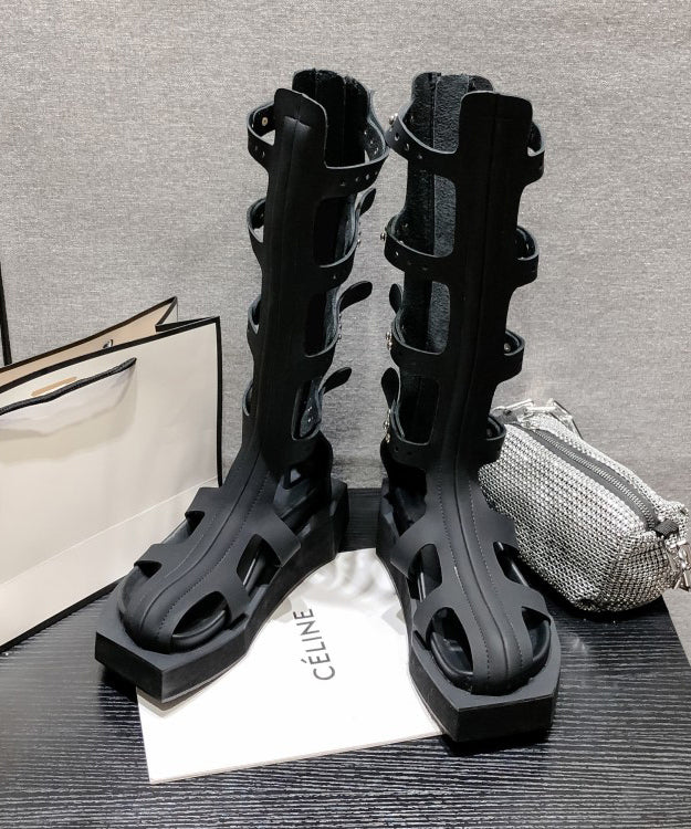 Modische schwarze Plateaustiefel mit ausgehöhlten Nieten und Reißverschluss DD1014