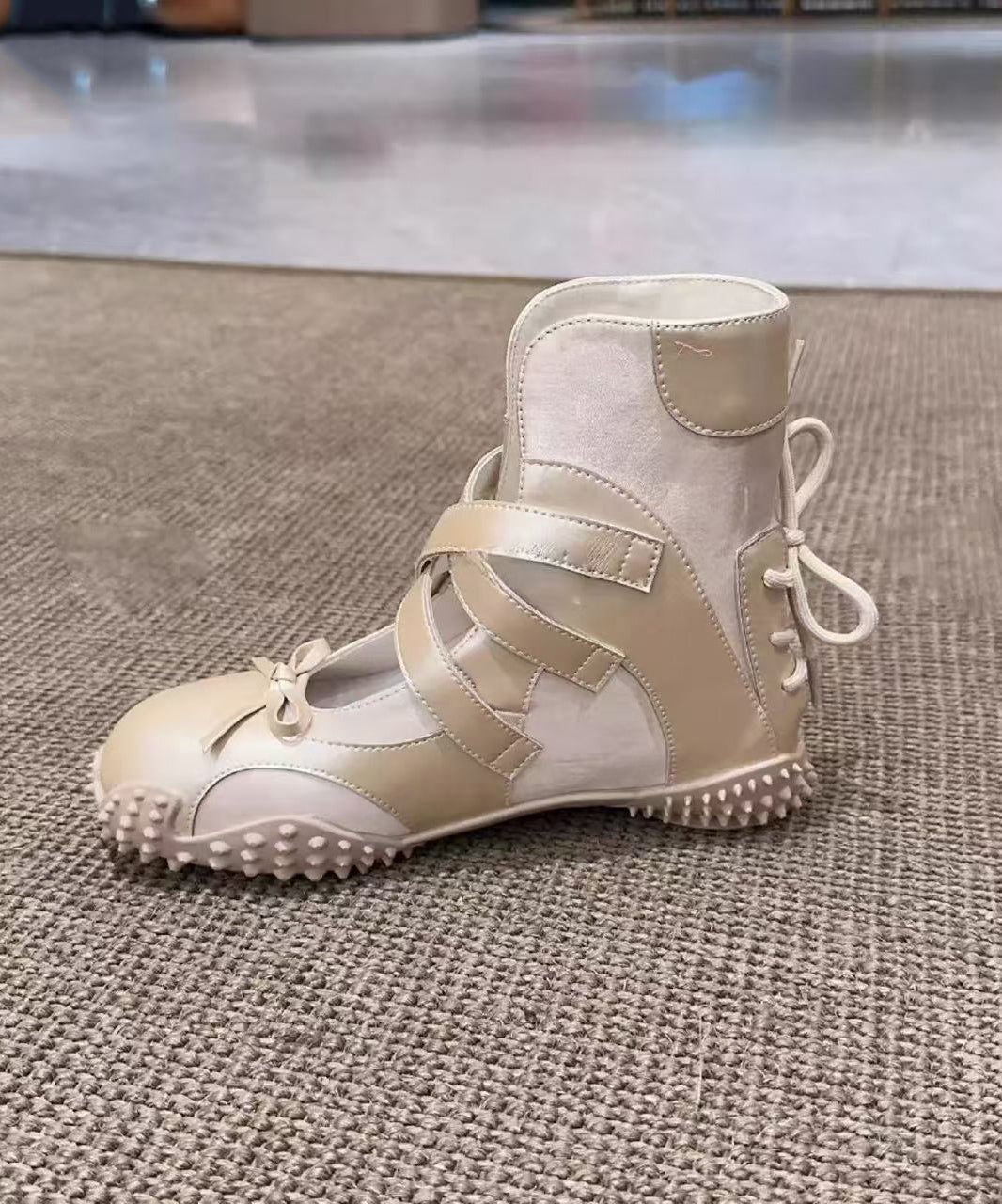 Nude Up Fashion Lace Bow Leather Shoes Faux Splicing Flats