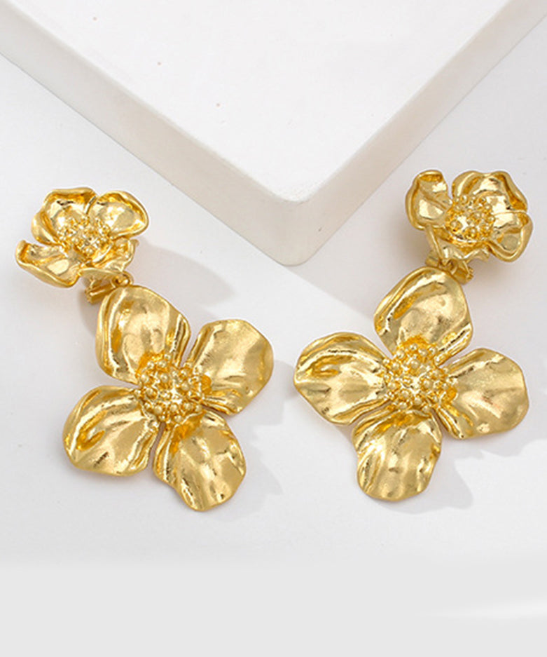 Boucles d'oreilles à tige style ancien floral en or