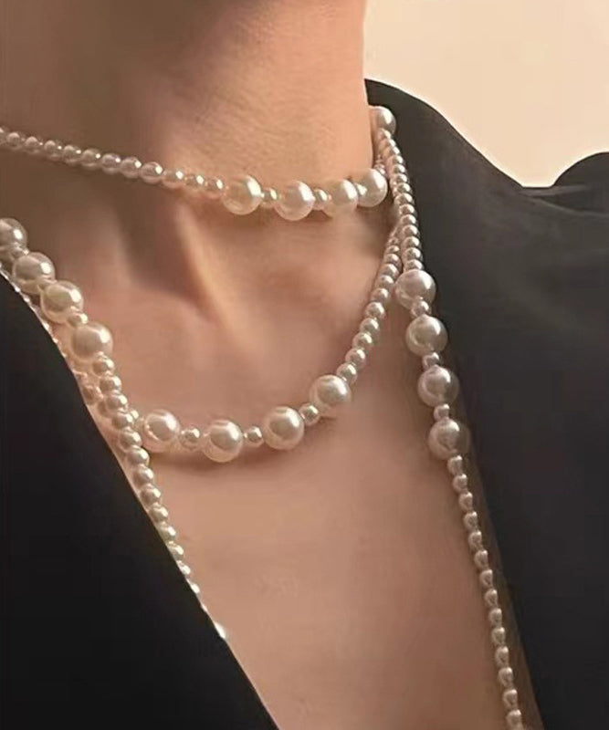 Collier de perles blanches à plusieurs niveaux tendance PO015