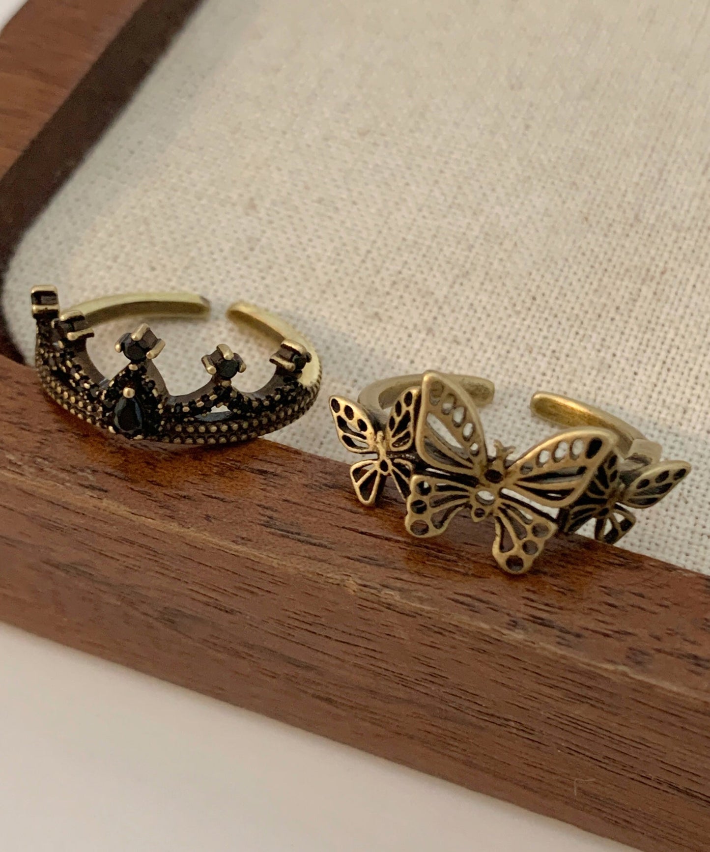 Out Ancient Rings Butterfly Hollow Gold Two Crown Metal Fine