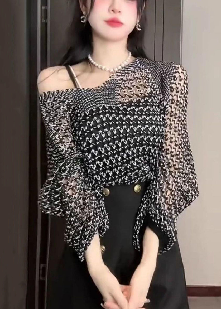 Dünner Strickpullover in Schwarz mit Fledermausärmeln
