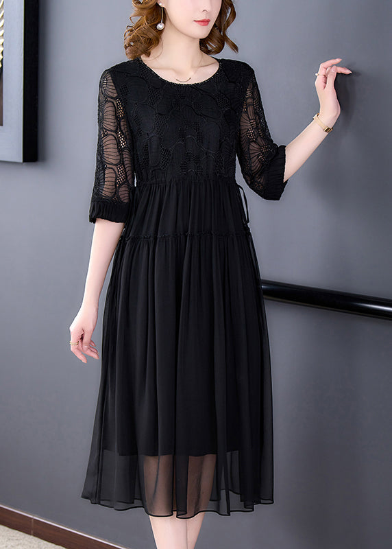 Robe longue en mousseline de soie noire froissée à lacets et manches mi-longues OP1008