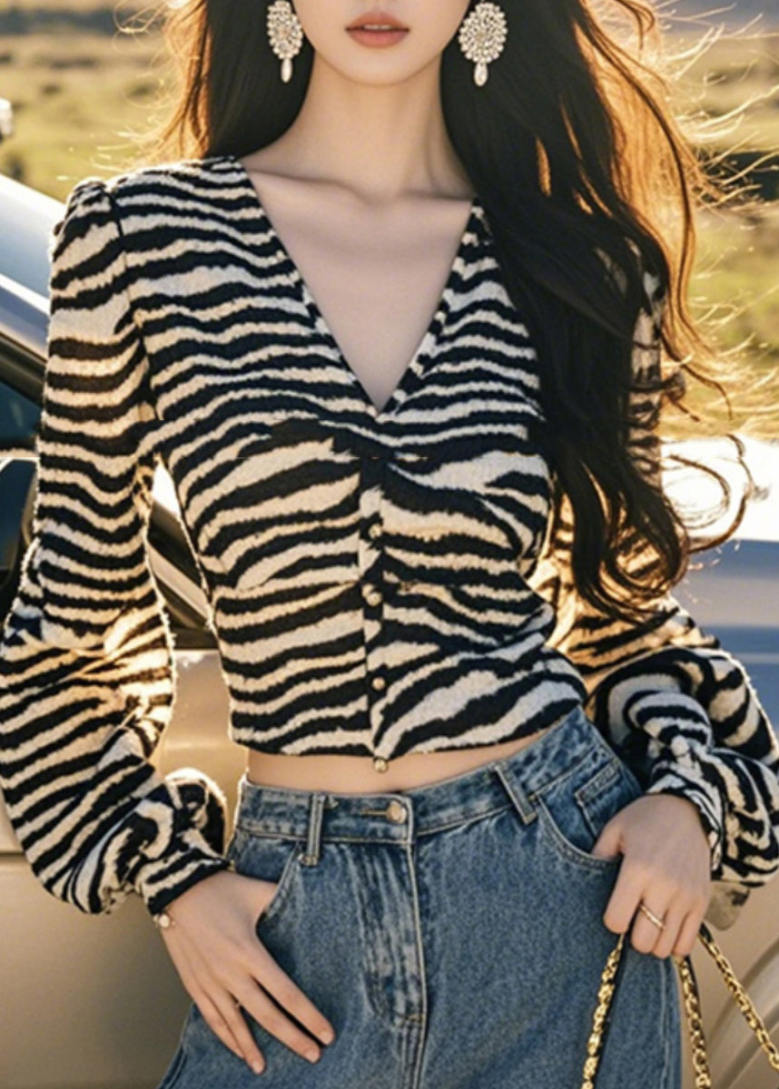 Lantern V Button Leopard French Sleeve Tops Neck