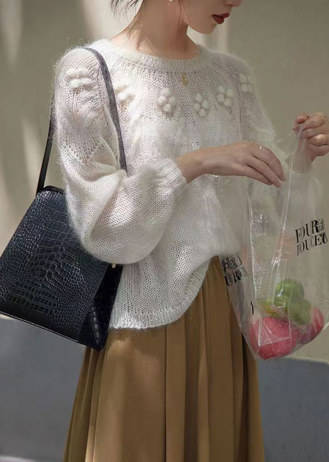 Pull en maille patchwork blanc à col rond et manches longues TU025