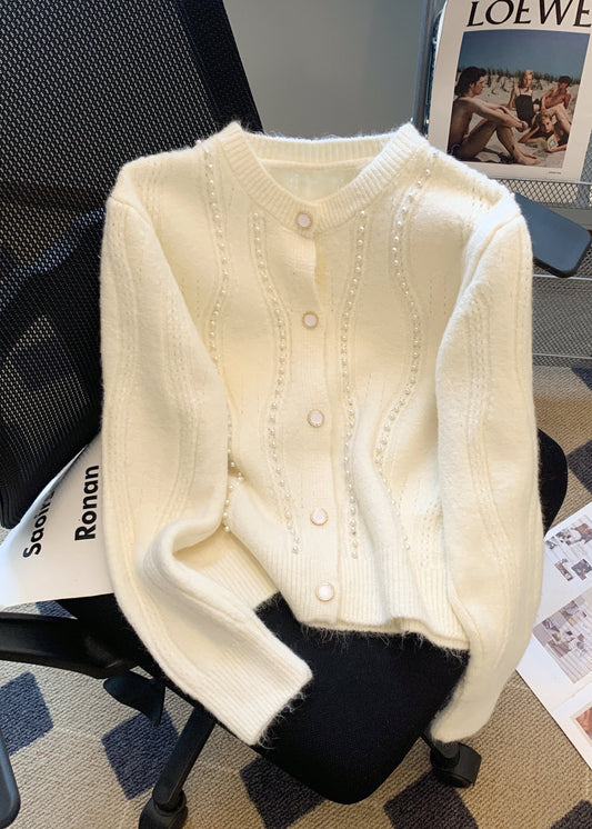 Pull en laine blanc français à col rond et perles pour l'automne QI035