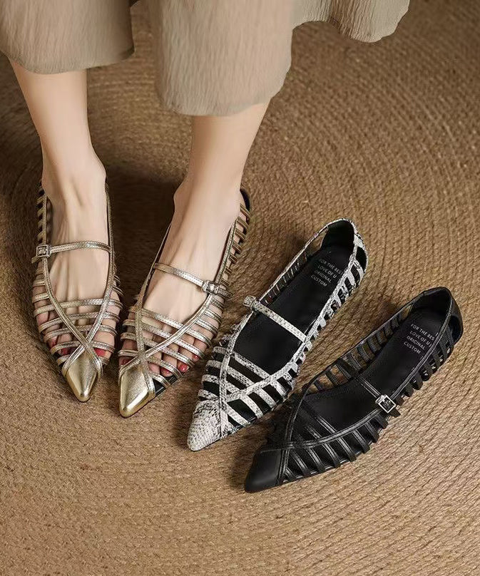 Sandales en cuir de vachette doré à bout ouvert et bout pointu