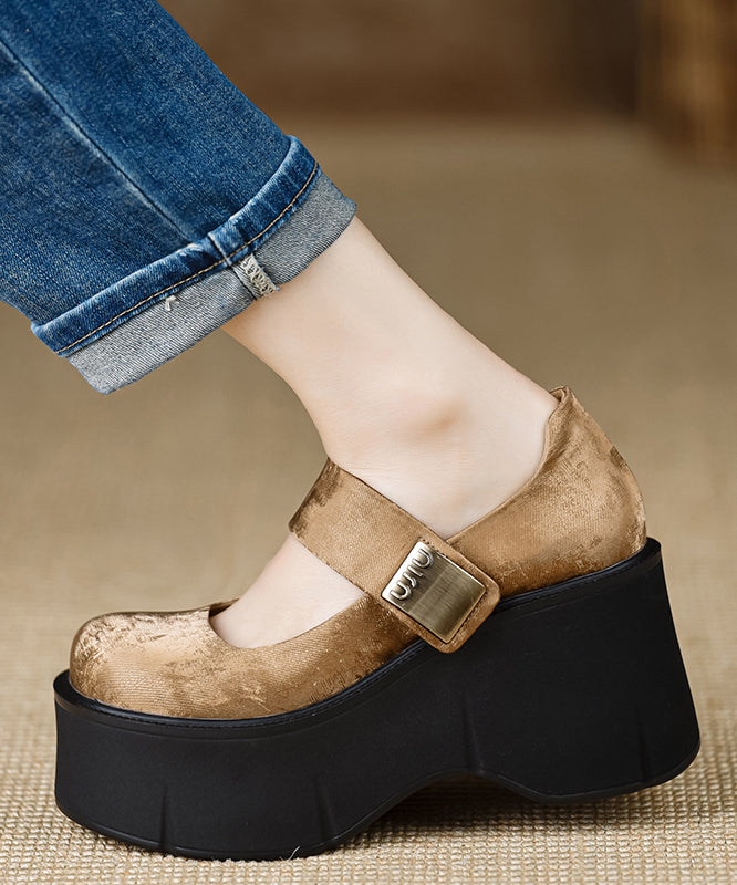 Talons hauts compensés faits main avec boucle et sangle en soie noire YC028