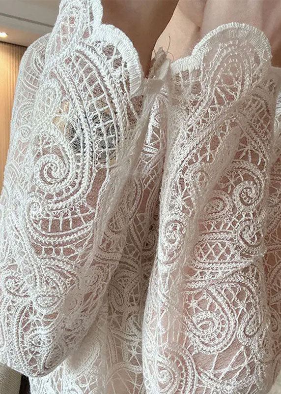 Haut col rond beige en dentelle creuse italienne