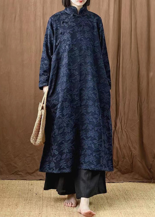 Robe en coton jacquard bleu marine avec poches boutonnées et manches longues MN035