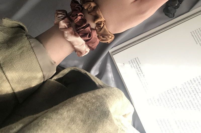 6: Set of Silky Scrunchies