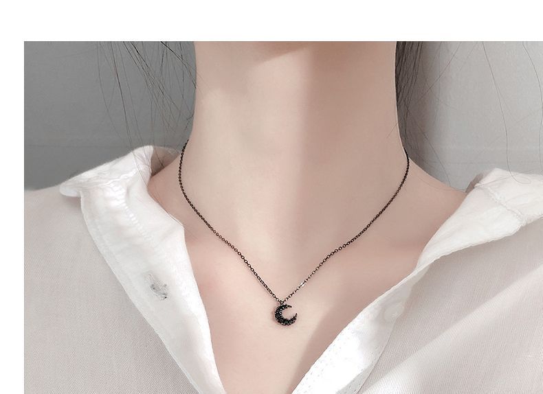 Crescent Necklace