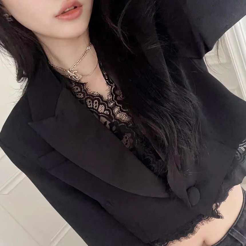 Peak Lapel Plain Lace Trim Cropped Single Breasted Blazer