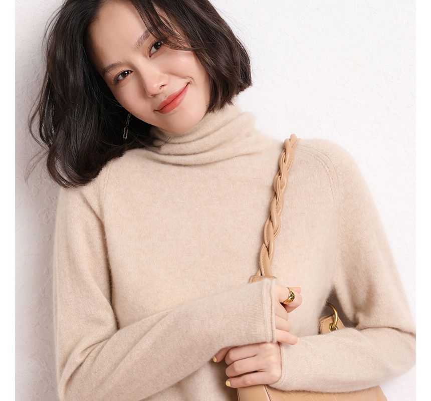 Long-Sleeve High Neck Plain Knit Top