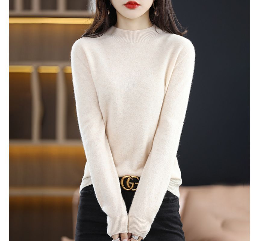 Long-Sleeve Mock Neck Plain Woolen Knit Top