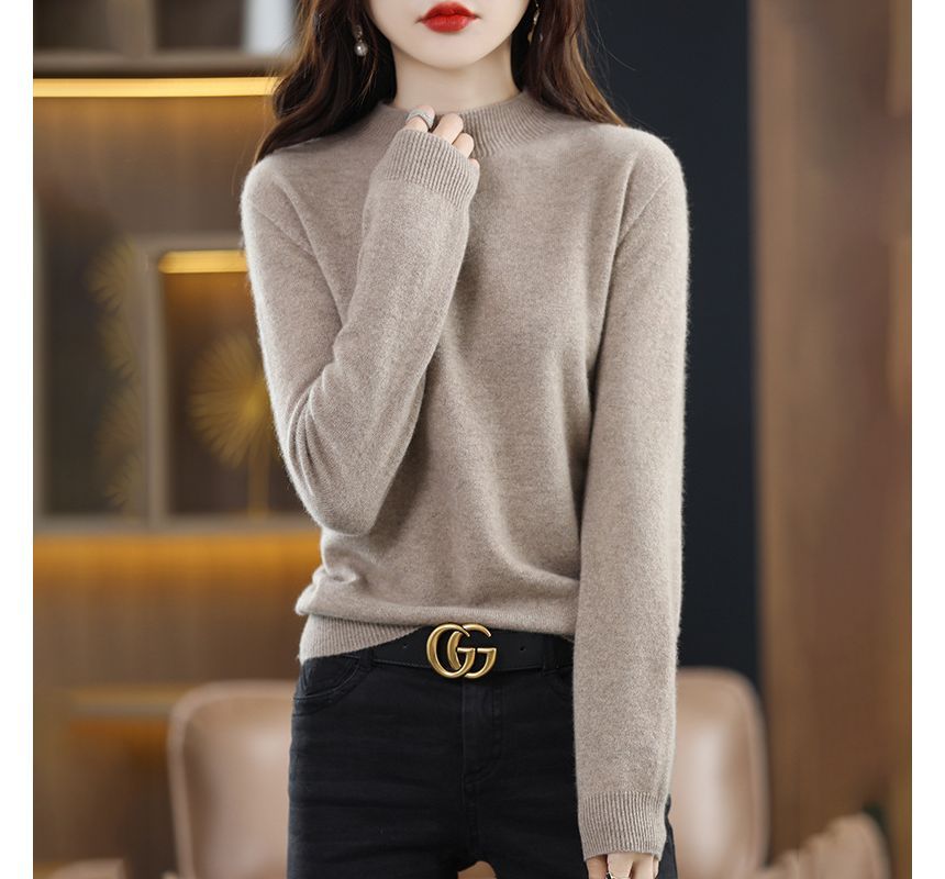 Long-Sleeve Mock Neck Plain Woolen Knit Top