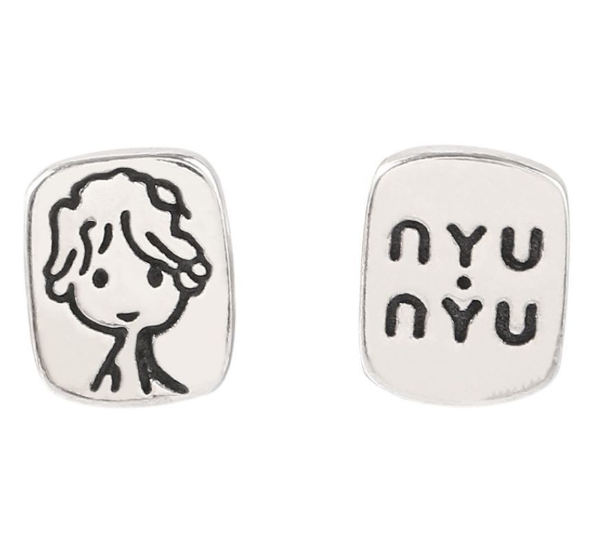 Stud Earring Cartoon