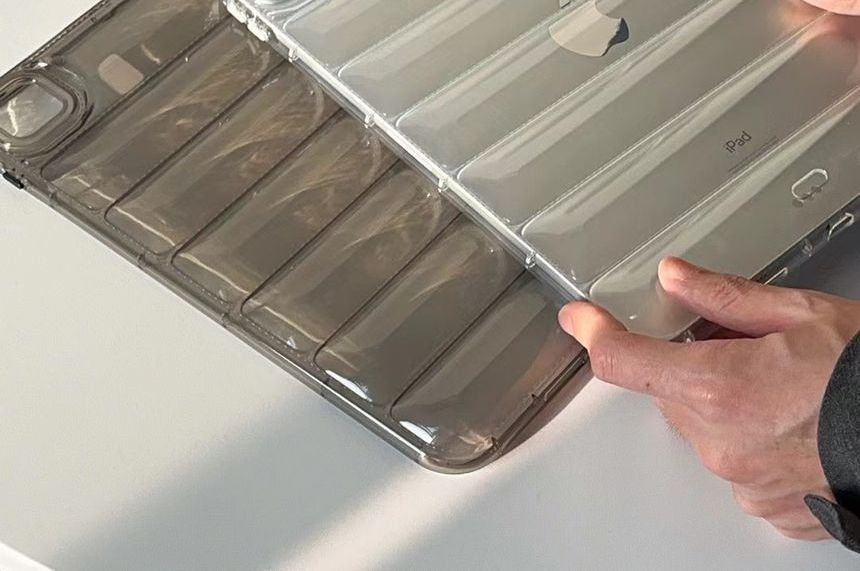 Textured Case iPad Transparent