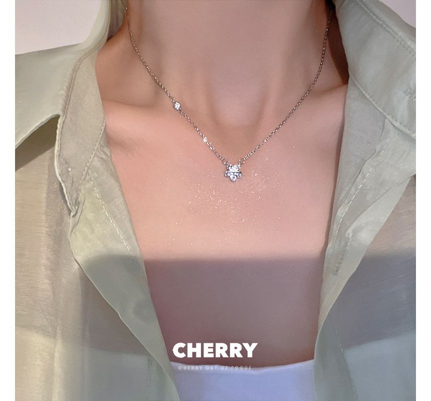 Necklace Pendant Rhinestone