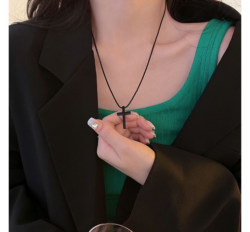 Pendant Necklace Cross