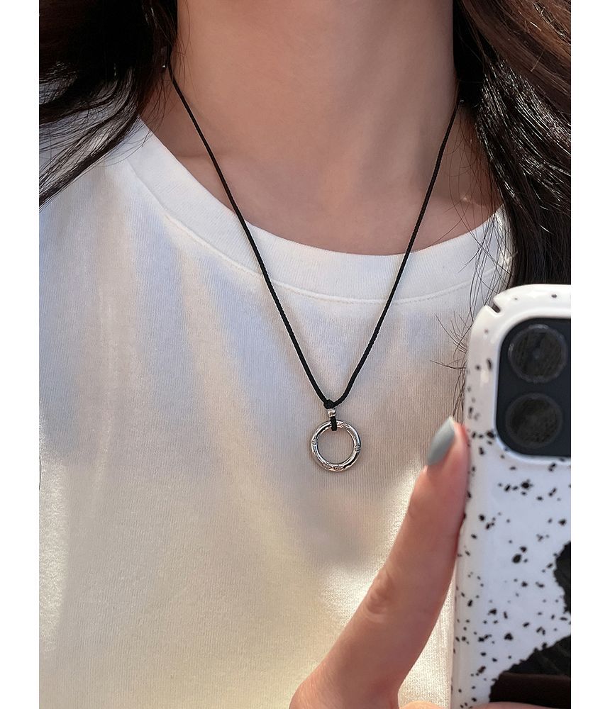 String Pendant Hoop Alloy Necklace