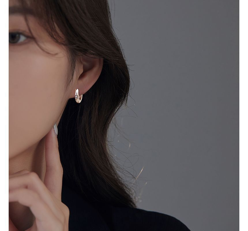 Sterling Earring Hoop Smiley Silver