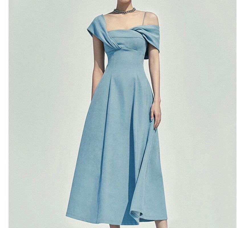 Short-Sleeve Cold Shoulder Plain Ruched Midi A-Line Dress