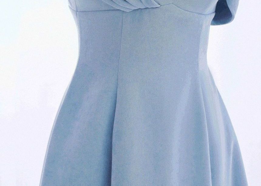 Short-Sleeve Cold Shoulder Plain Ruched Midi A-Line Dress