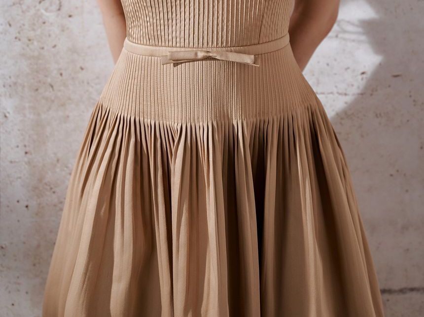 Cap-Sleeve V-Neck Plain Pleated Button Midi A-Line Dress