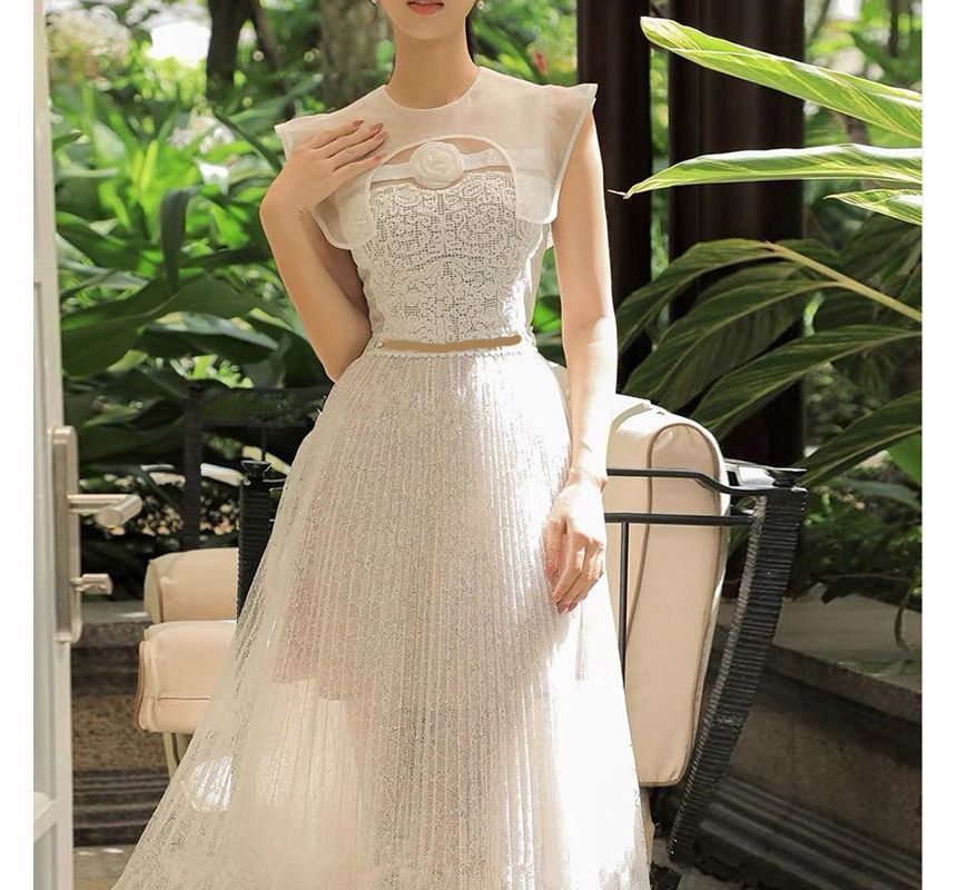 Sleeveless Crew Neck Plain Embroidered Accordion Pleated Flower Lace Midi A-Line Dress