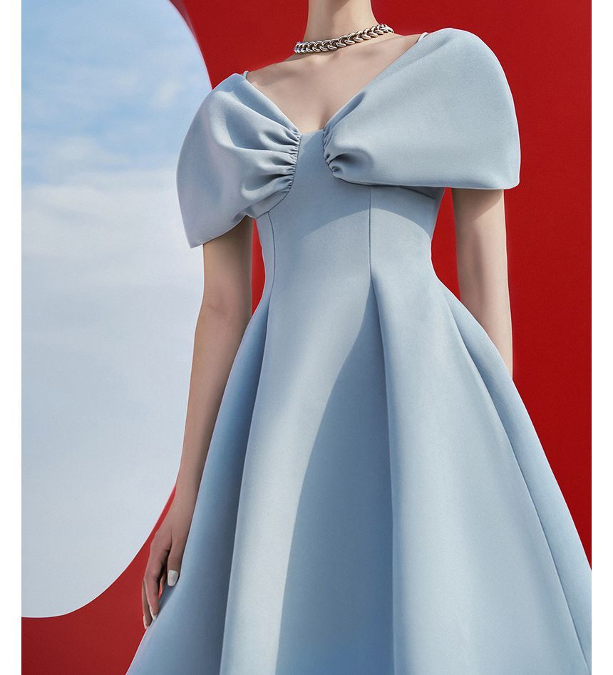 Short-Sleeve V-Neck Plain Ruched Mini A-Line Dress