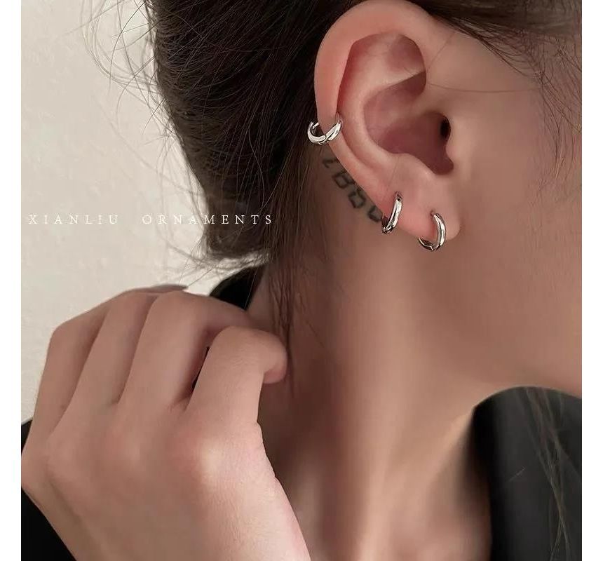 Polished Alloy Earring Hoop