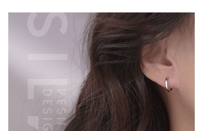 Polished Alloy Earring Hoop