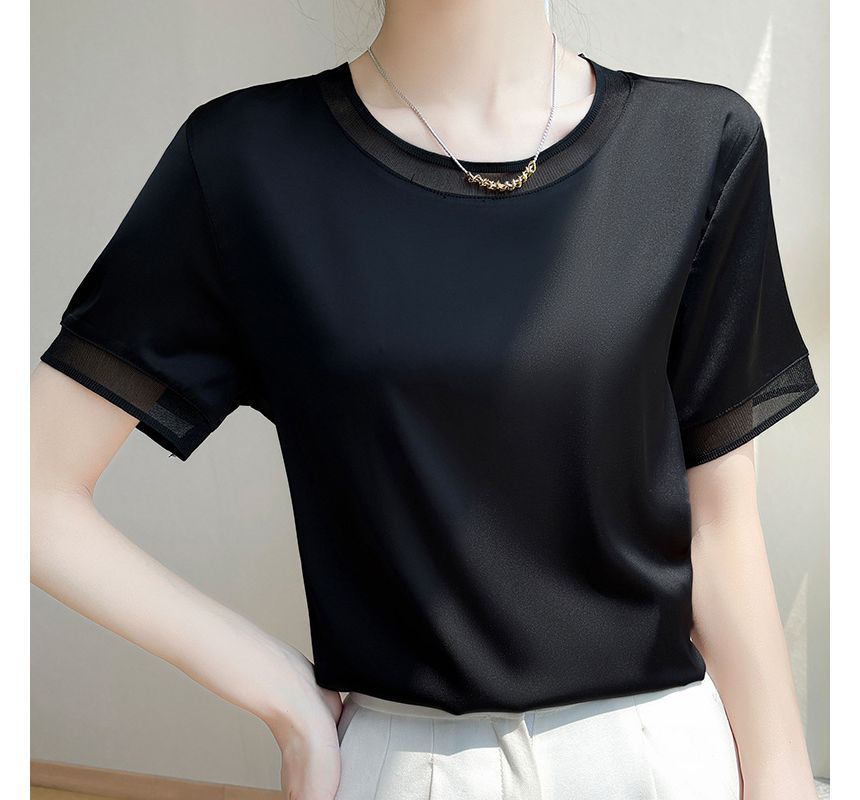 Short-Sleeve Round Neck Contrast Trim Blouse